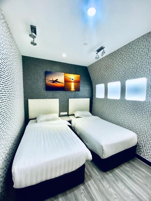 Business Twin Room